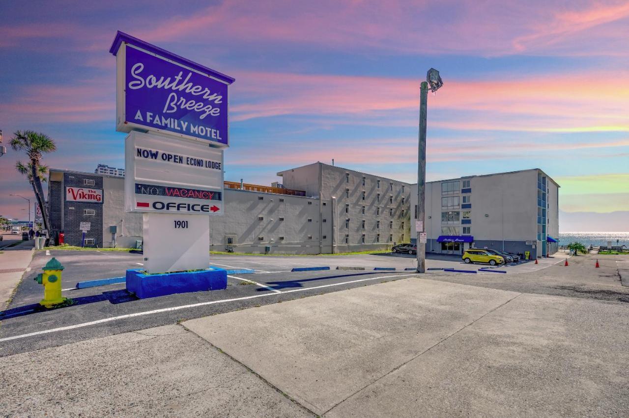 Southern Breeze Ocean Front Hotel Myrtle Beach Exterior photo