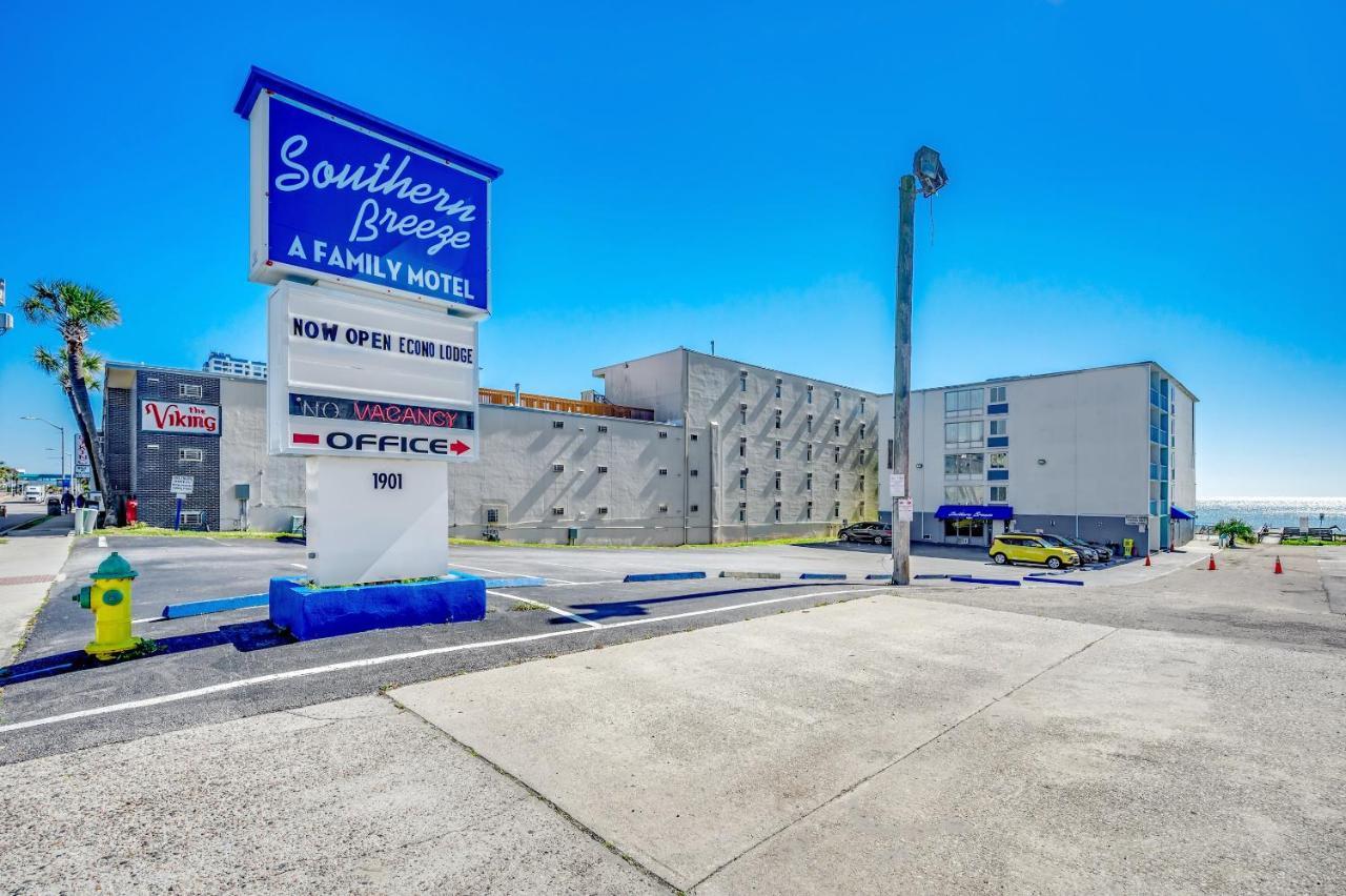 Southern Breeze Ocean Front Hotel Myrtle Beach Exterior photo